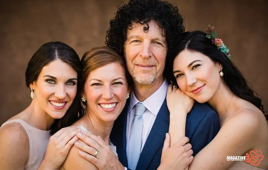 Deborah Jennifer Stern with her sisters and father Howard Stern