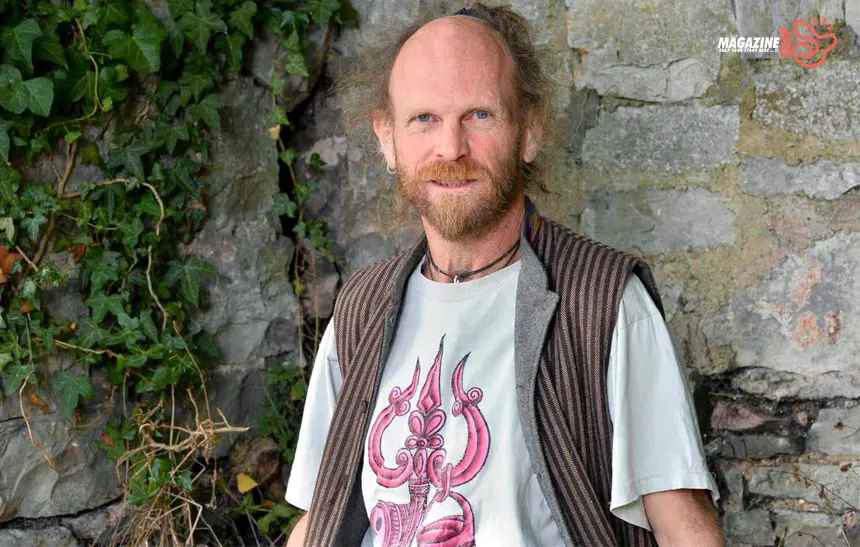 Geoff Dwight, half-brother of Elton John, known for his folk music and life in Ruthin, North Wales